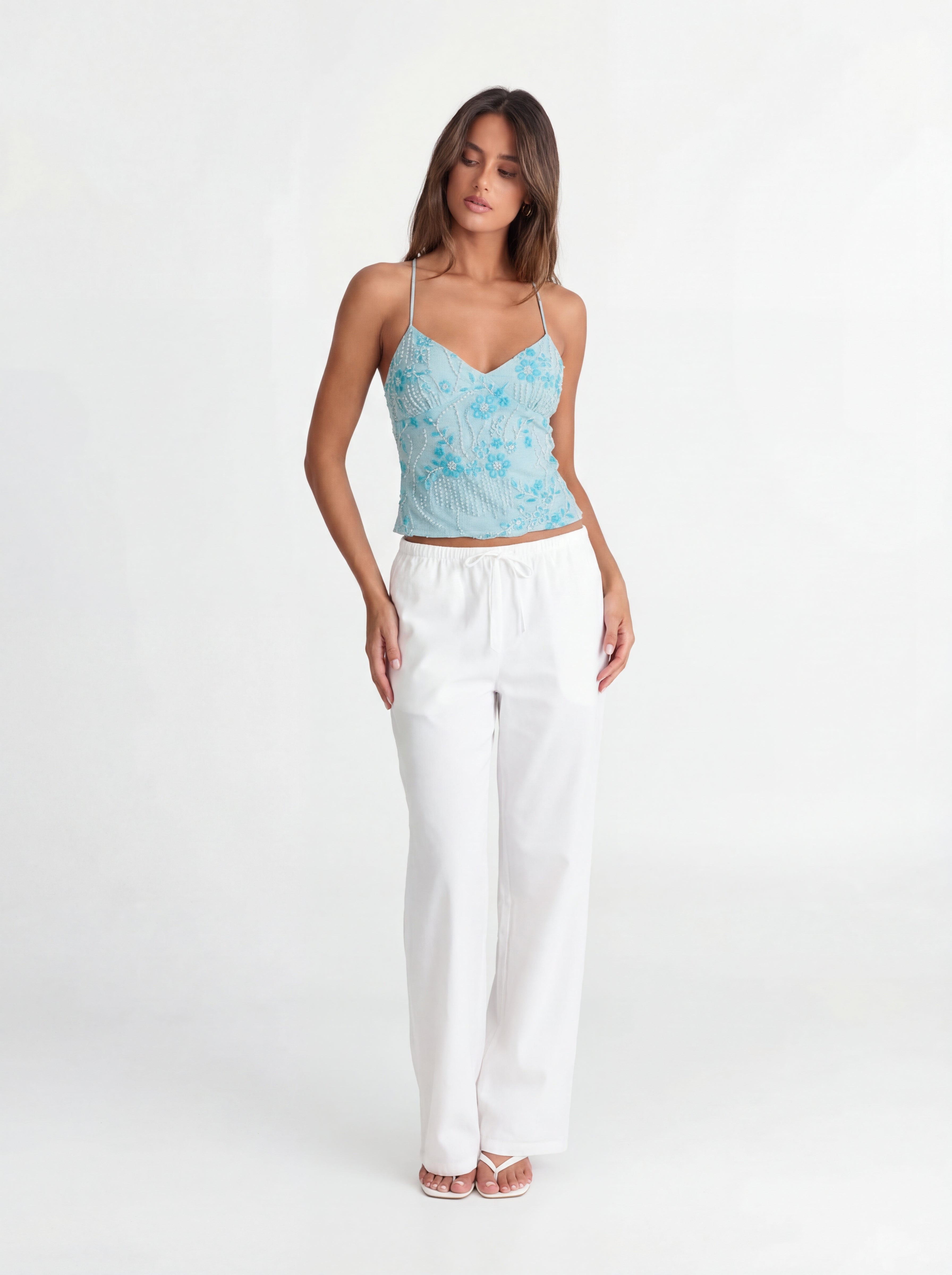 טופ קמילה | קמי כחולה בעיטור חרוזים - OddLook